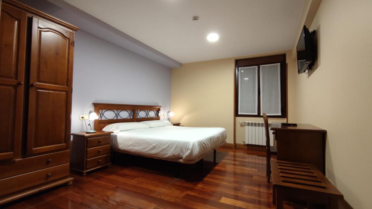 Ostatu Zegama Hotel Eksteriør billede