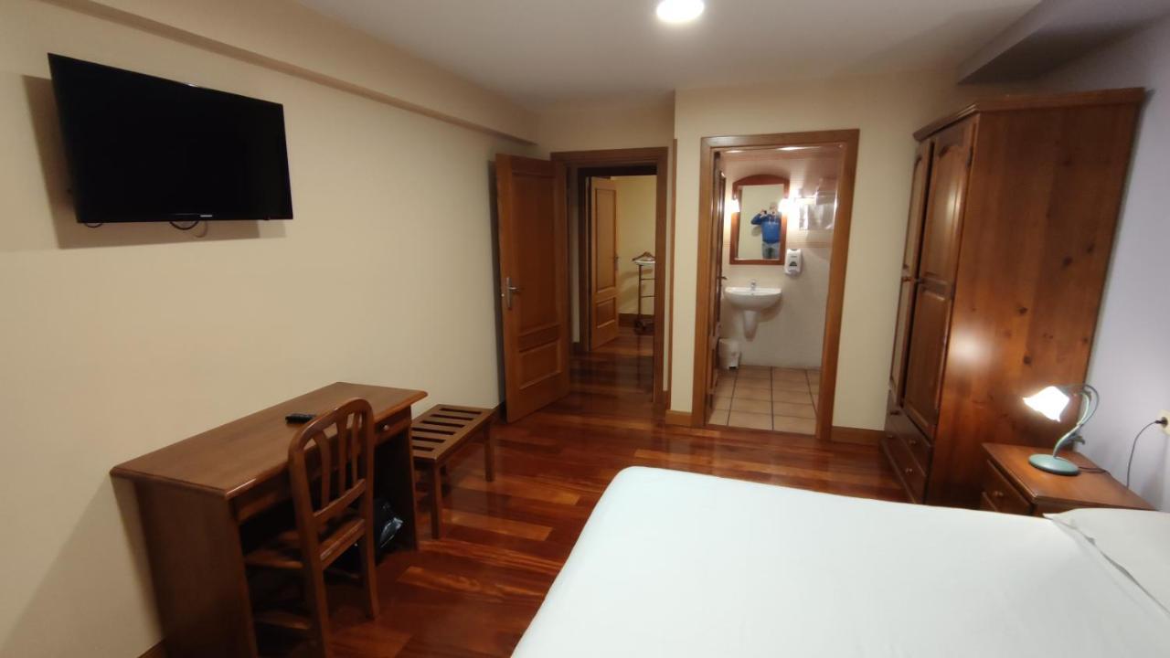 Ostatu Zegama Hotel Eksteriør billede