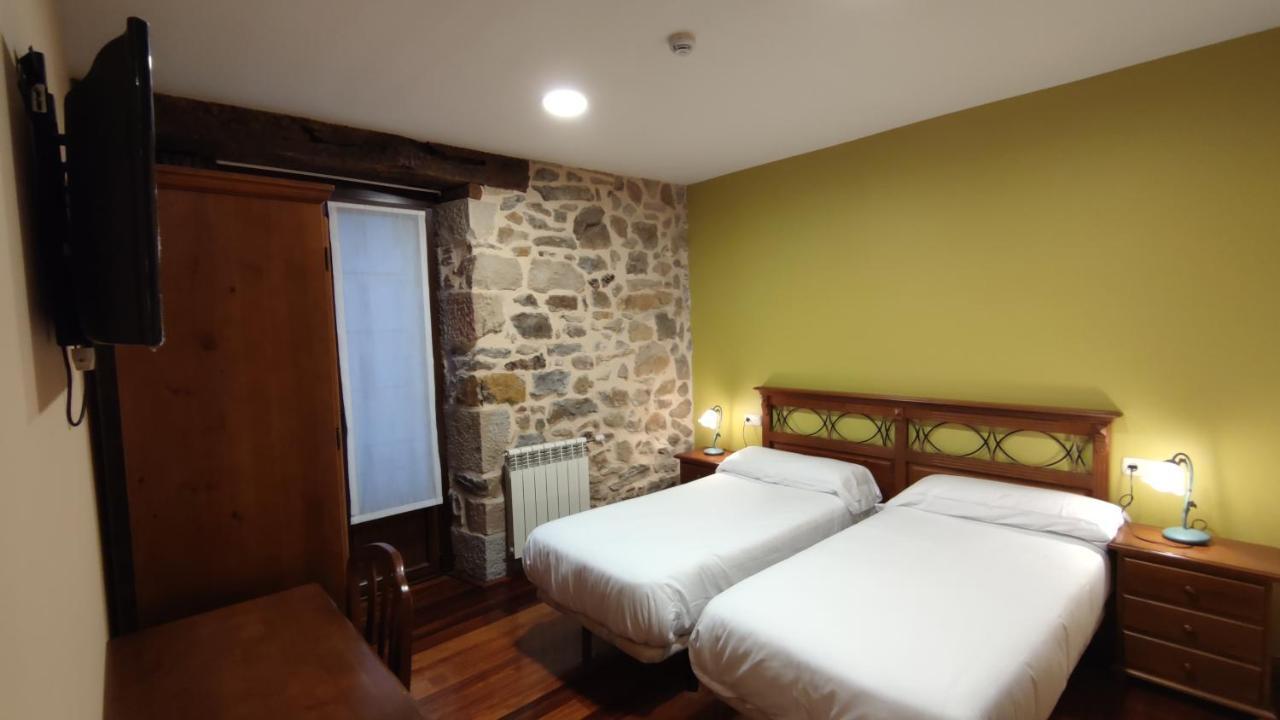 Ostatu Zegama Hotel Eksteriør billede